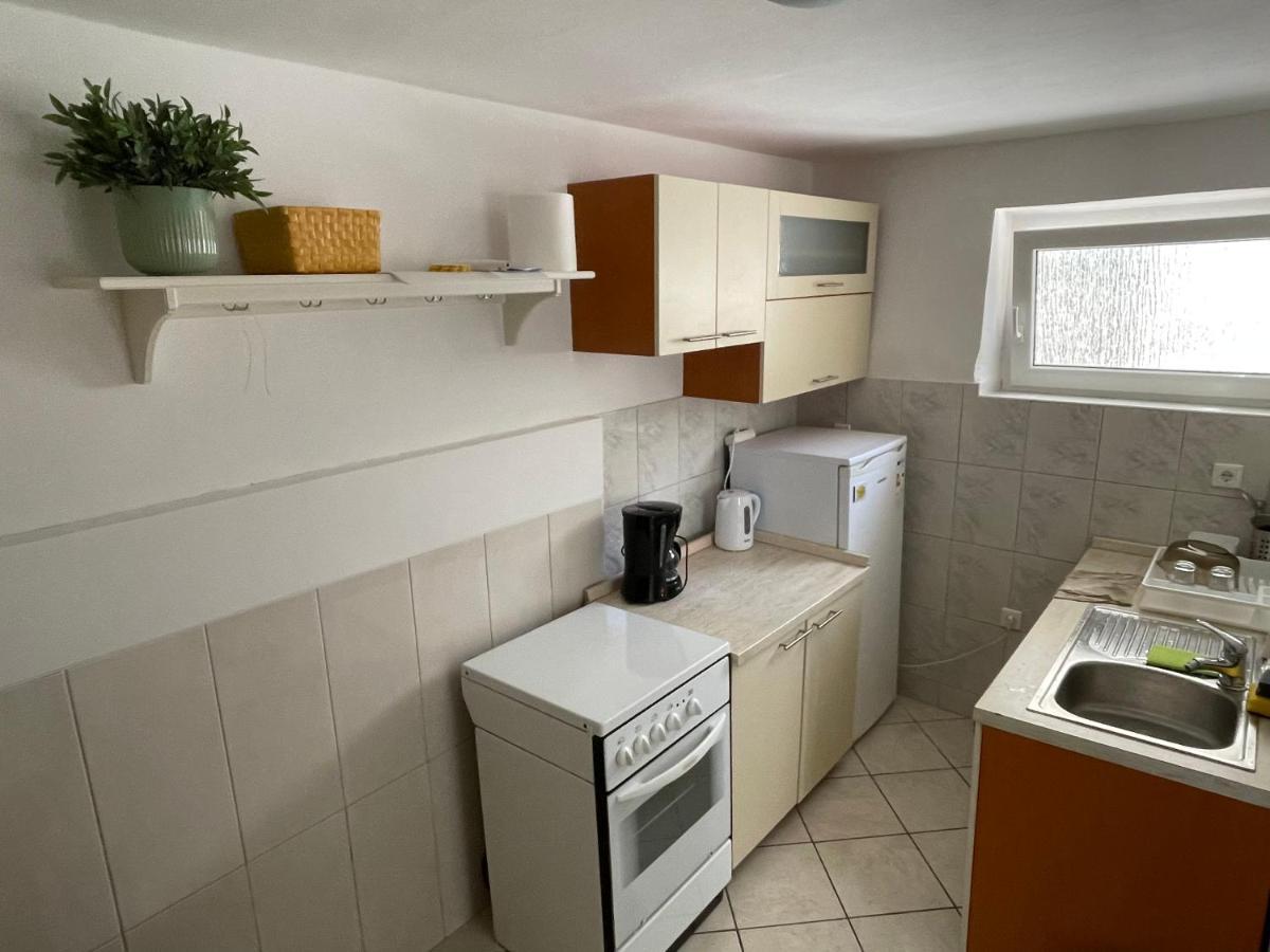 Apartment Chillout House โนวาลยา ภายนอก รูปภาพ